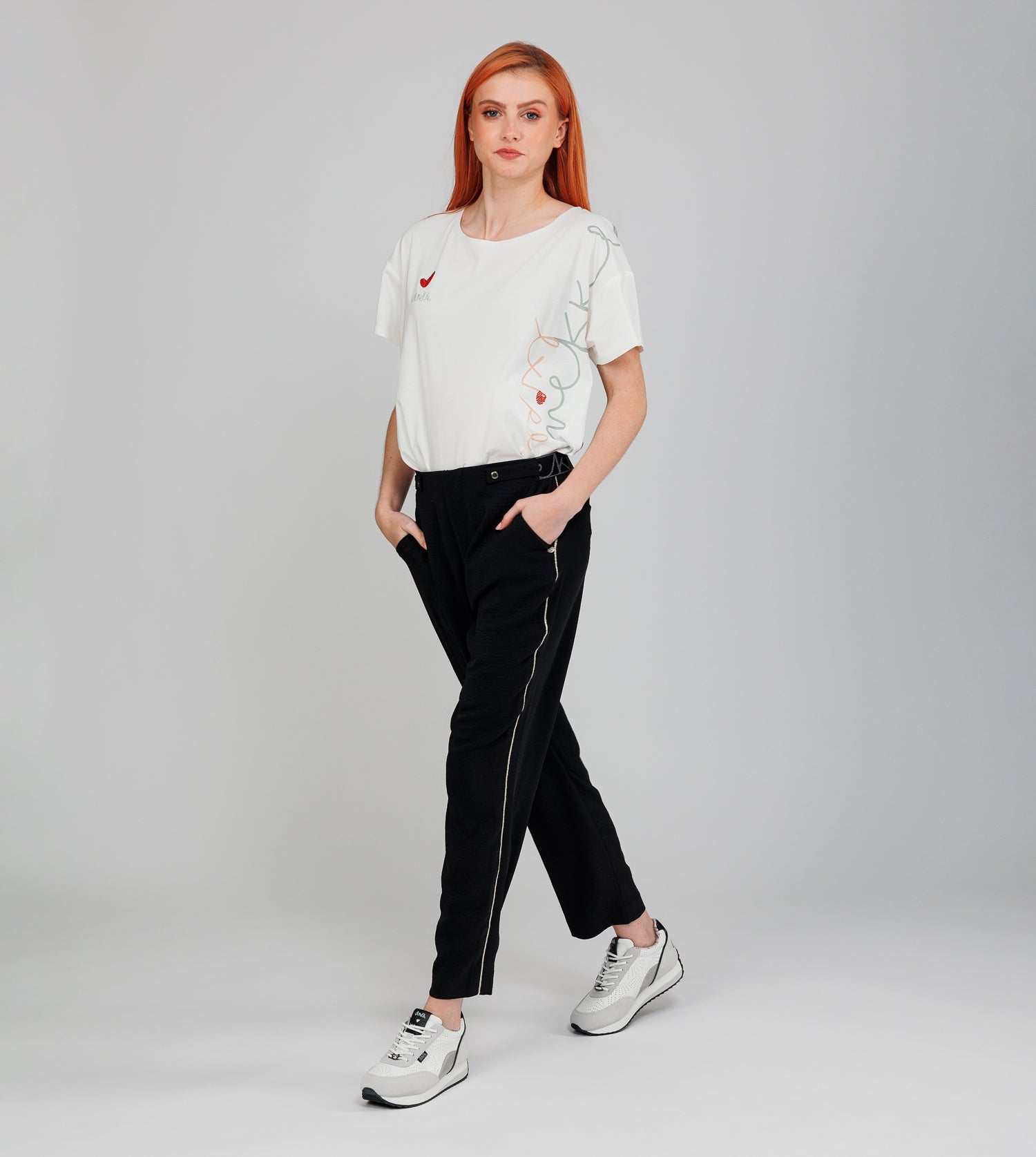Pantaloni neri