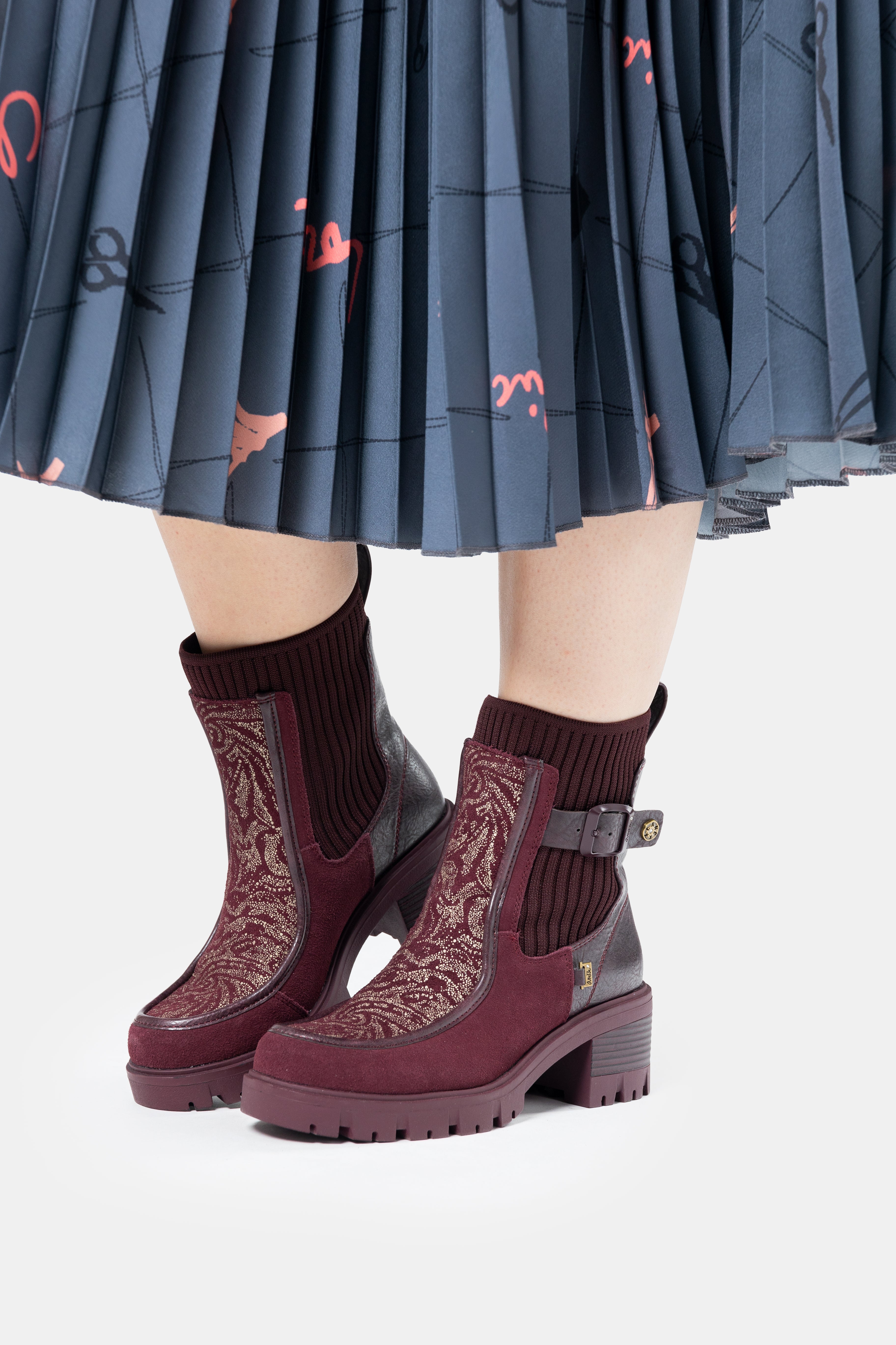 Stivaletti bordeaux Manifesto