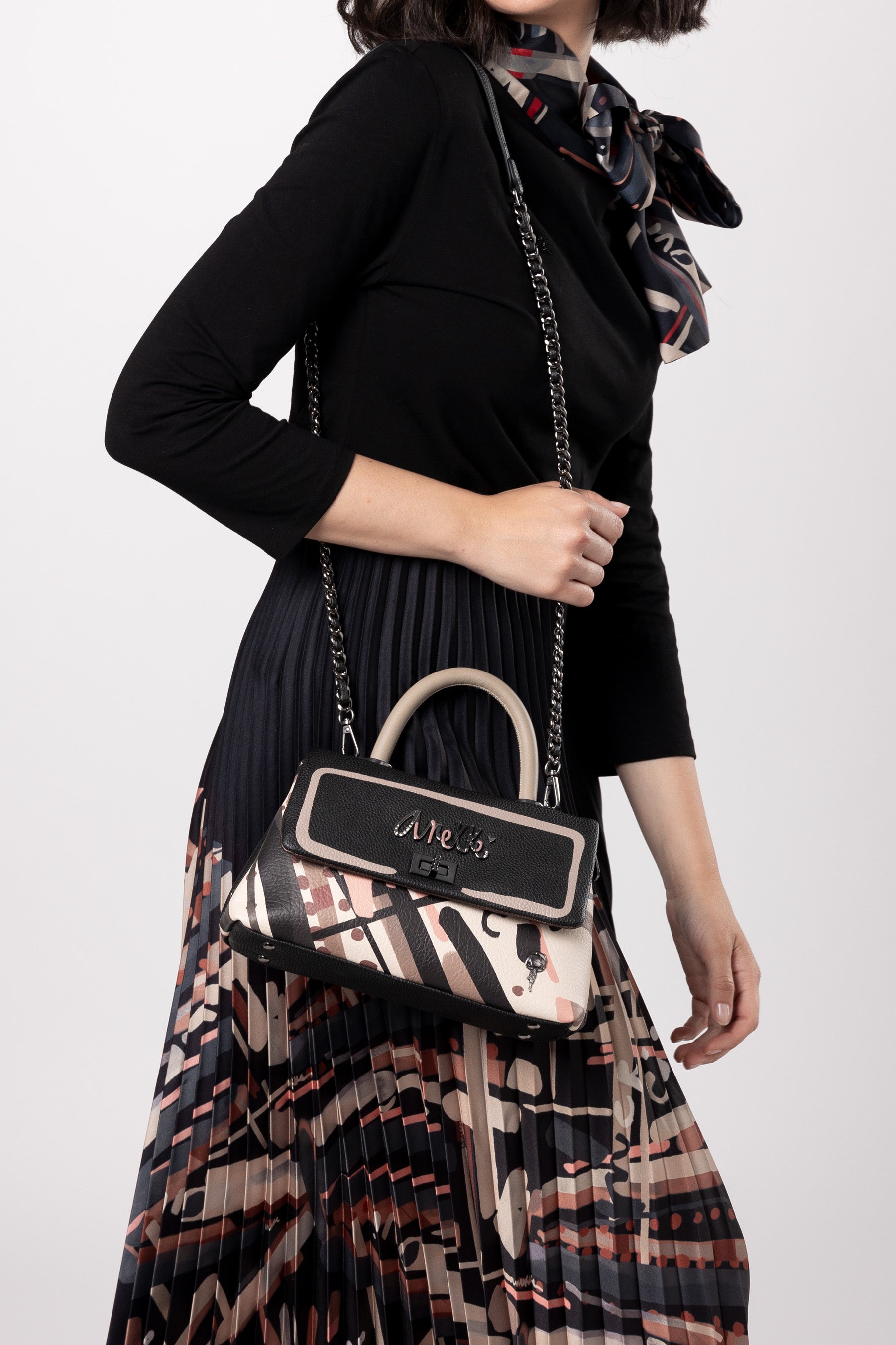 Borsa manico corto e tracolla Parisian