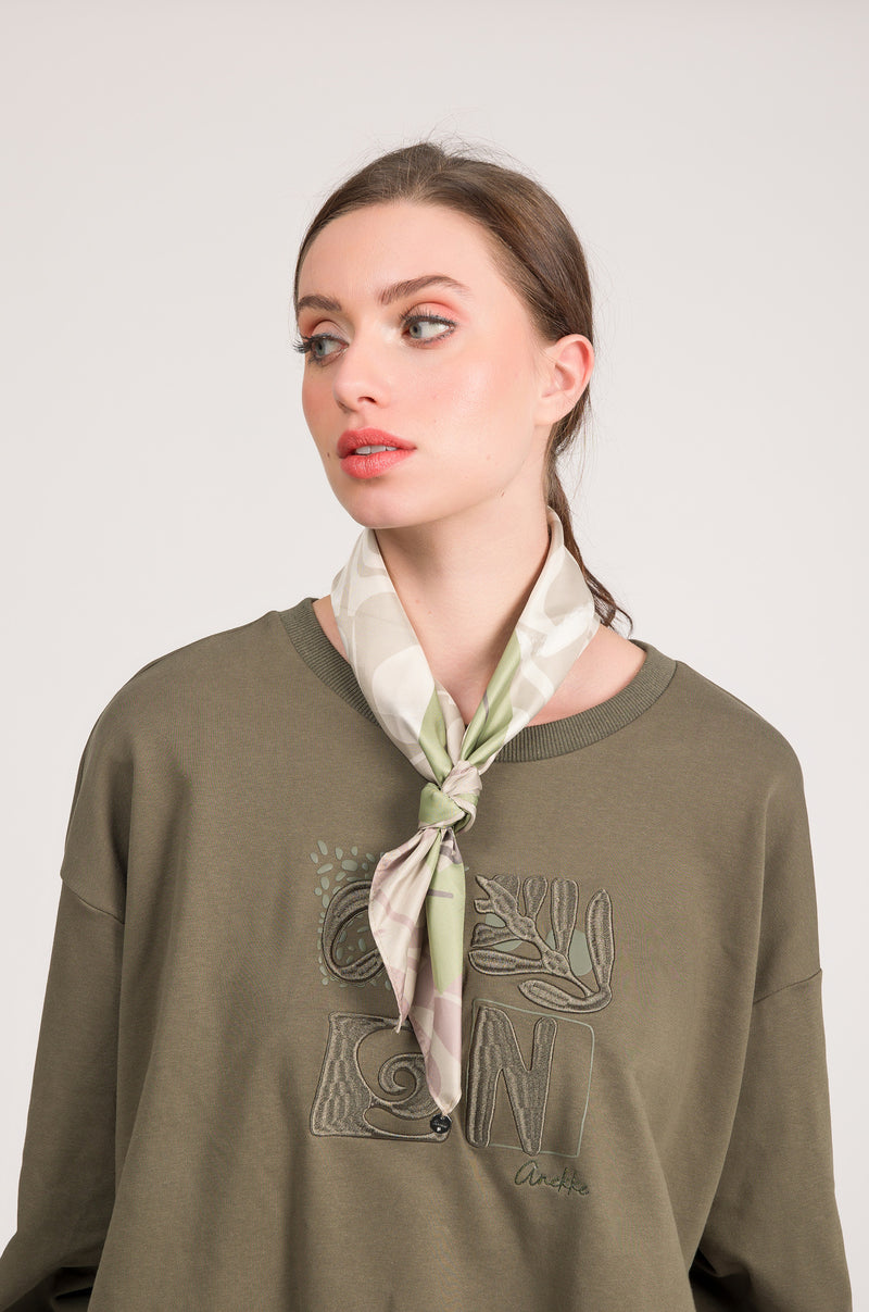 Foulard quadrato con stampa Muse