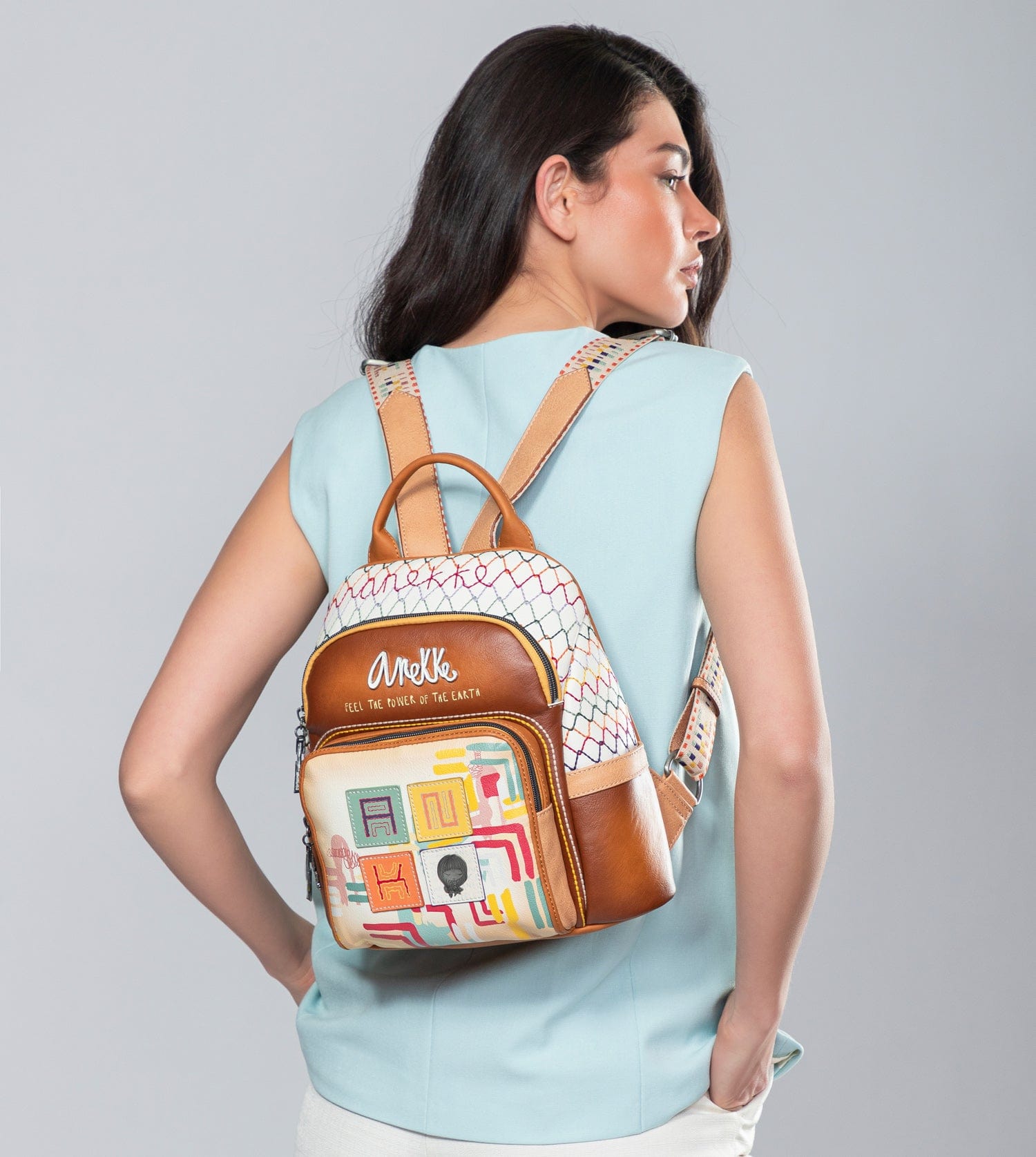 Zaino Magic Souls con tasca frontale
